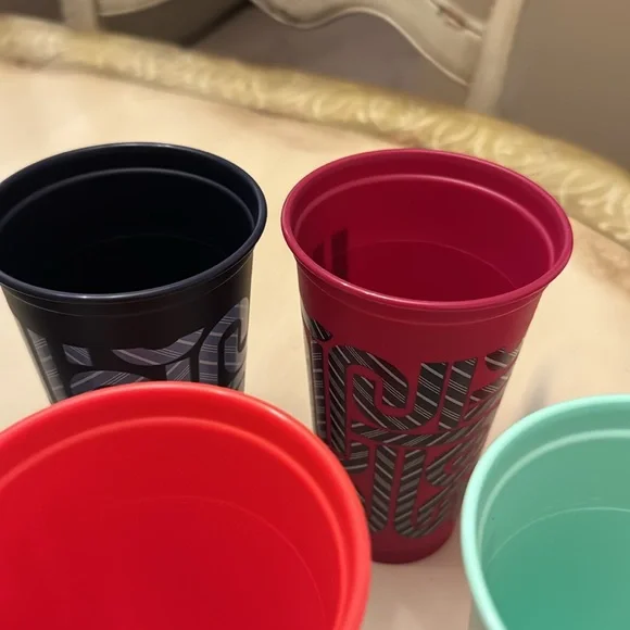 Starbucks Reusable Holiday Coffee cups - Picture 3 of 4